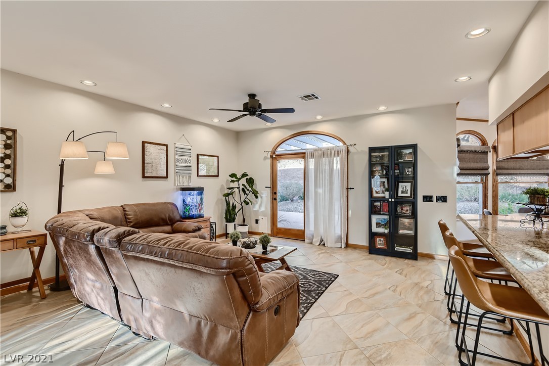 917 Rhyolite Terrace Henderson, NV 89011 - Photo 16 of 31 Gallery Image 16