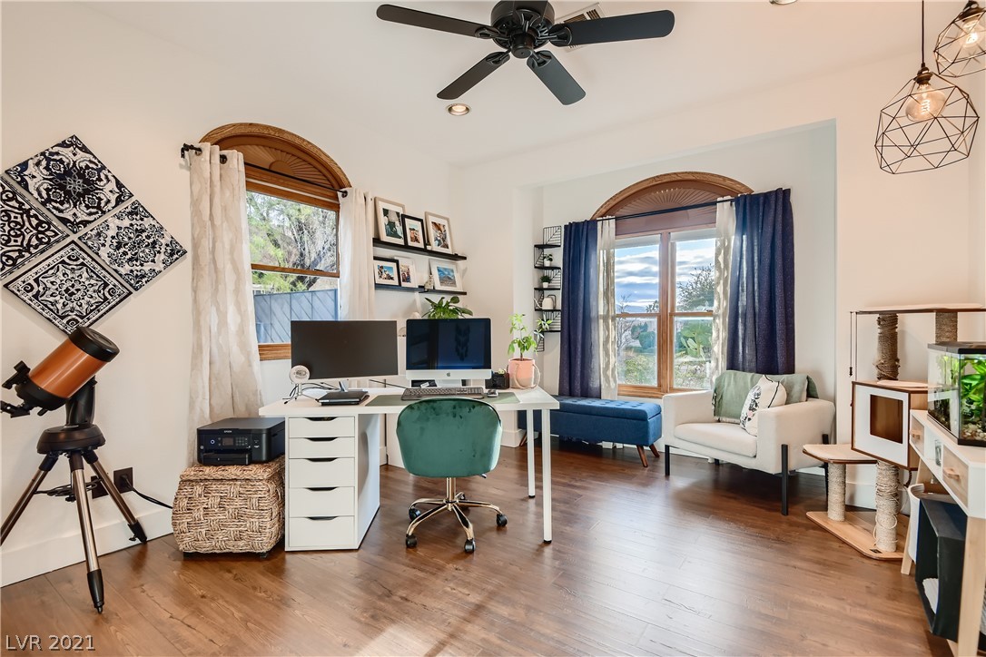 917 Rhyolite Terrace Henderson, NV 89011 - Photo 23 of 31 Gallery Image 23