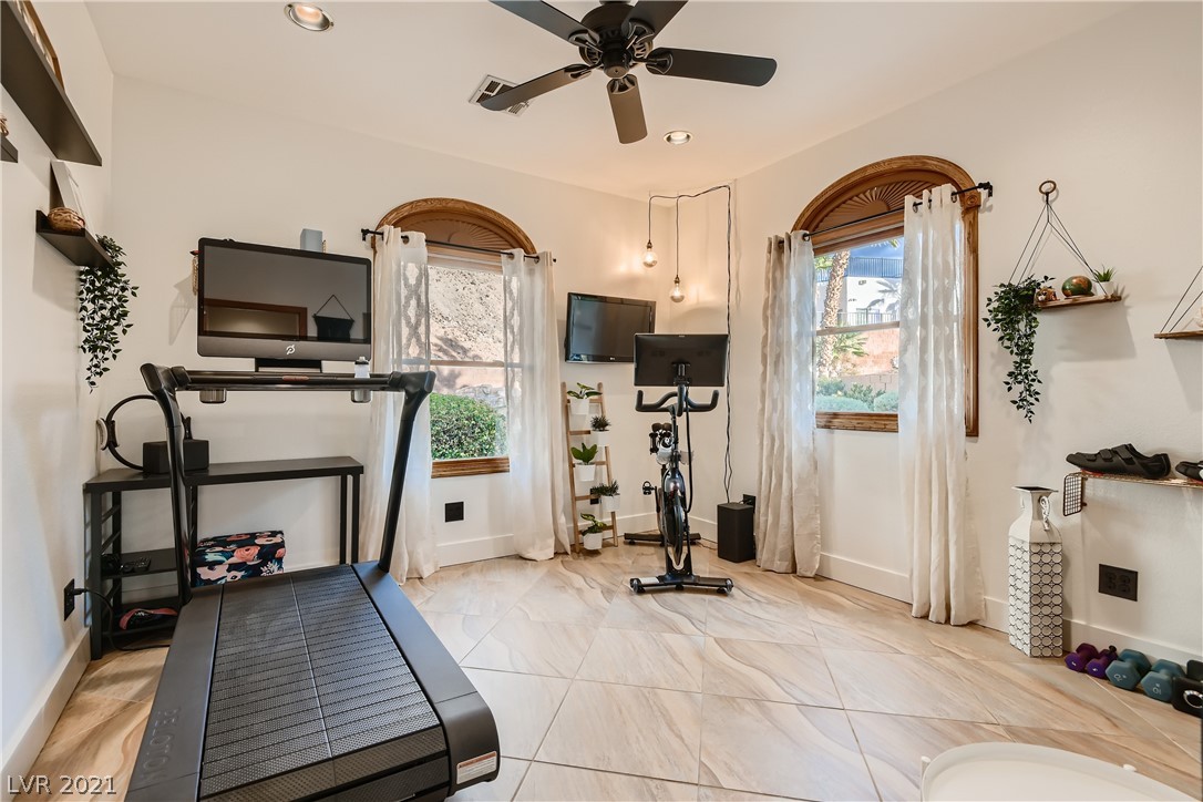 917 Rhyolite Terrace Henderson, NV 89011 - Photo 25 of 31 Gallery Image 25