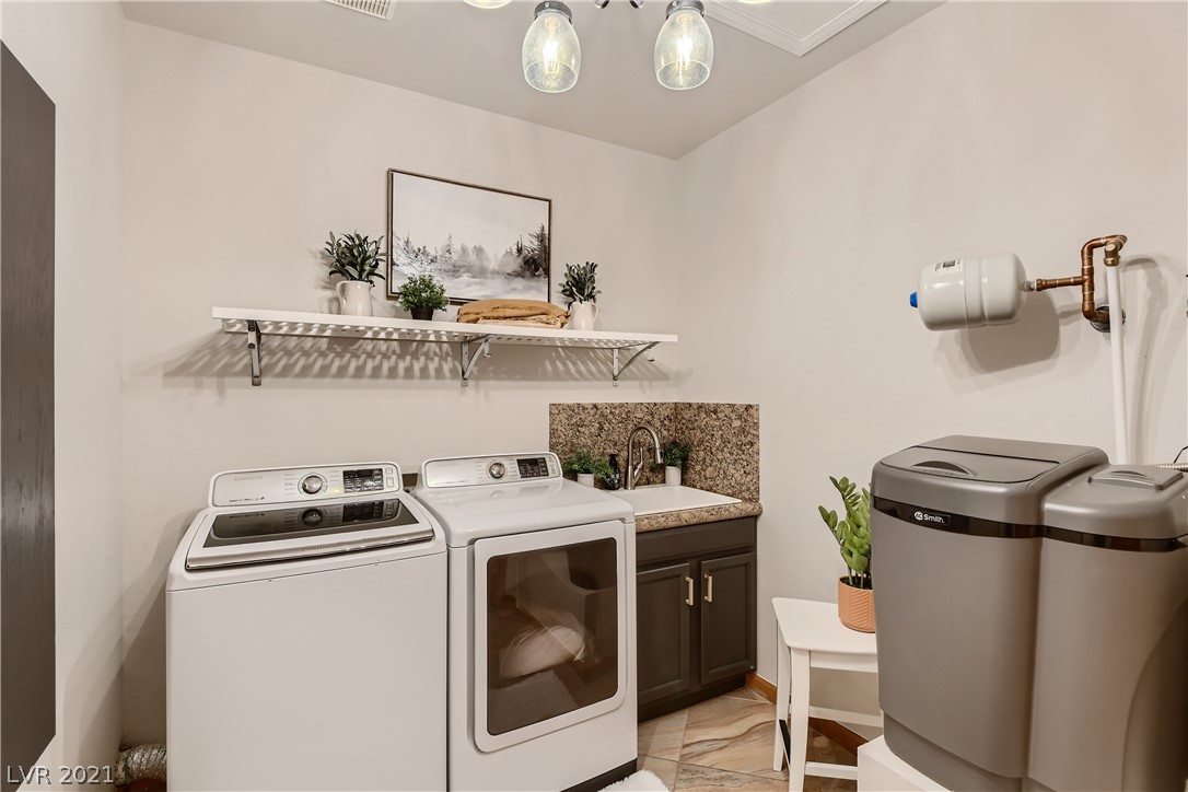 917 Rhyolite Terrace Henderson, NV 89011 - Photo 26 of 31 Gallery Image 26