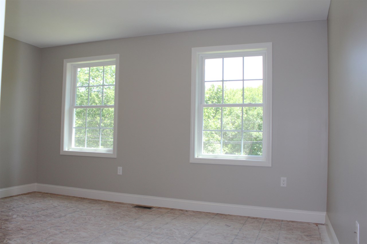 932 Smyth Road Manchester, NH 03104 - Photo 19 of 25