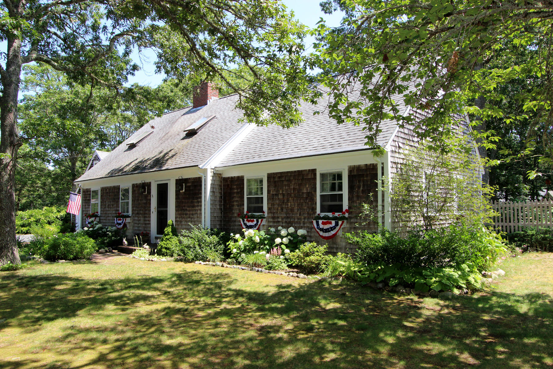 33 Marlboro Road Brewster, MA 02631 - Photo 1 of 38 IMG_9328