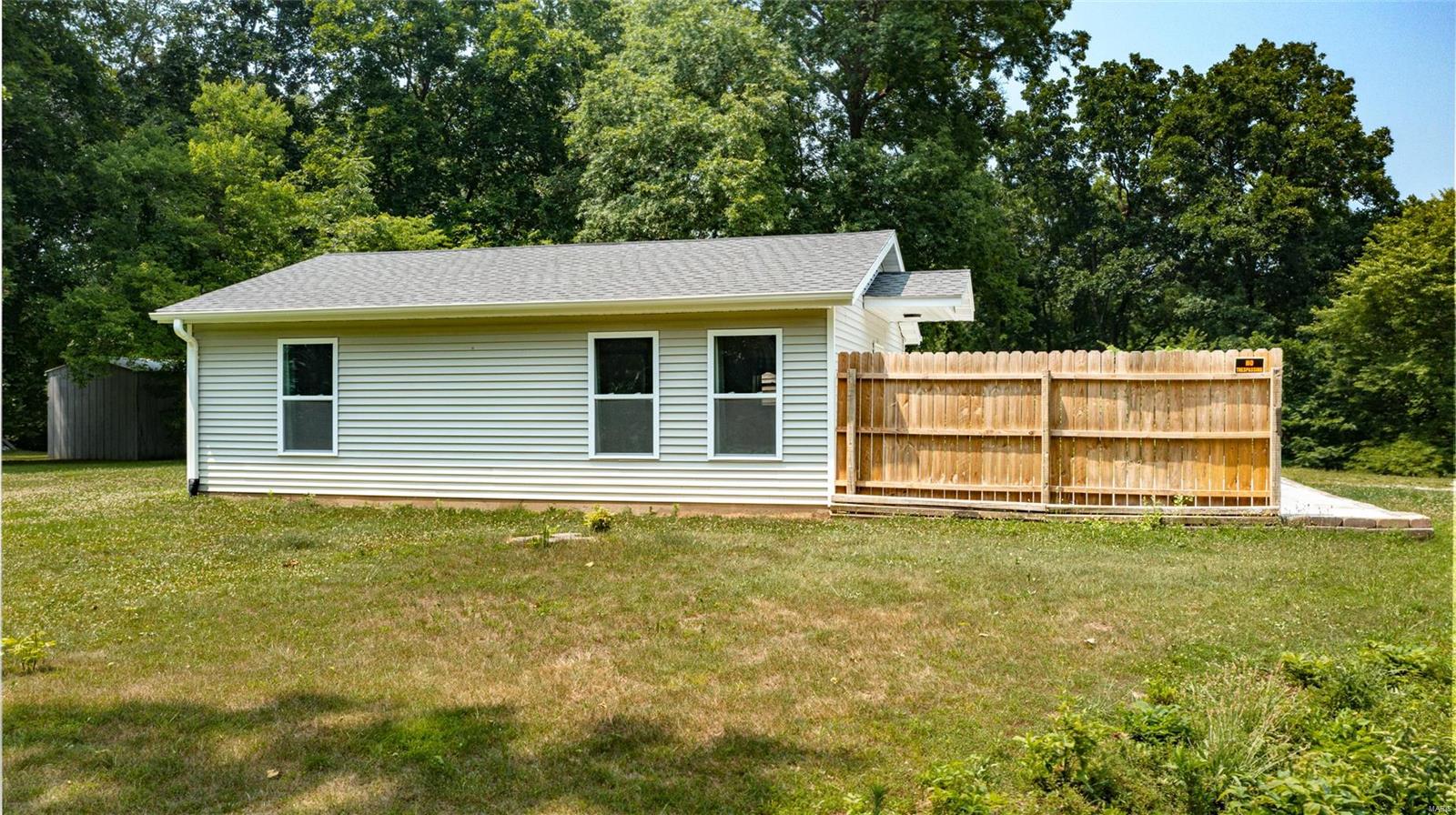 8024 Detour Road Bunker Hill, IL 62014 - Photo 12 of 26