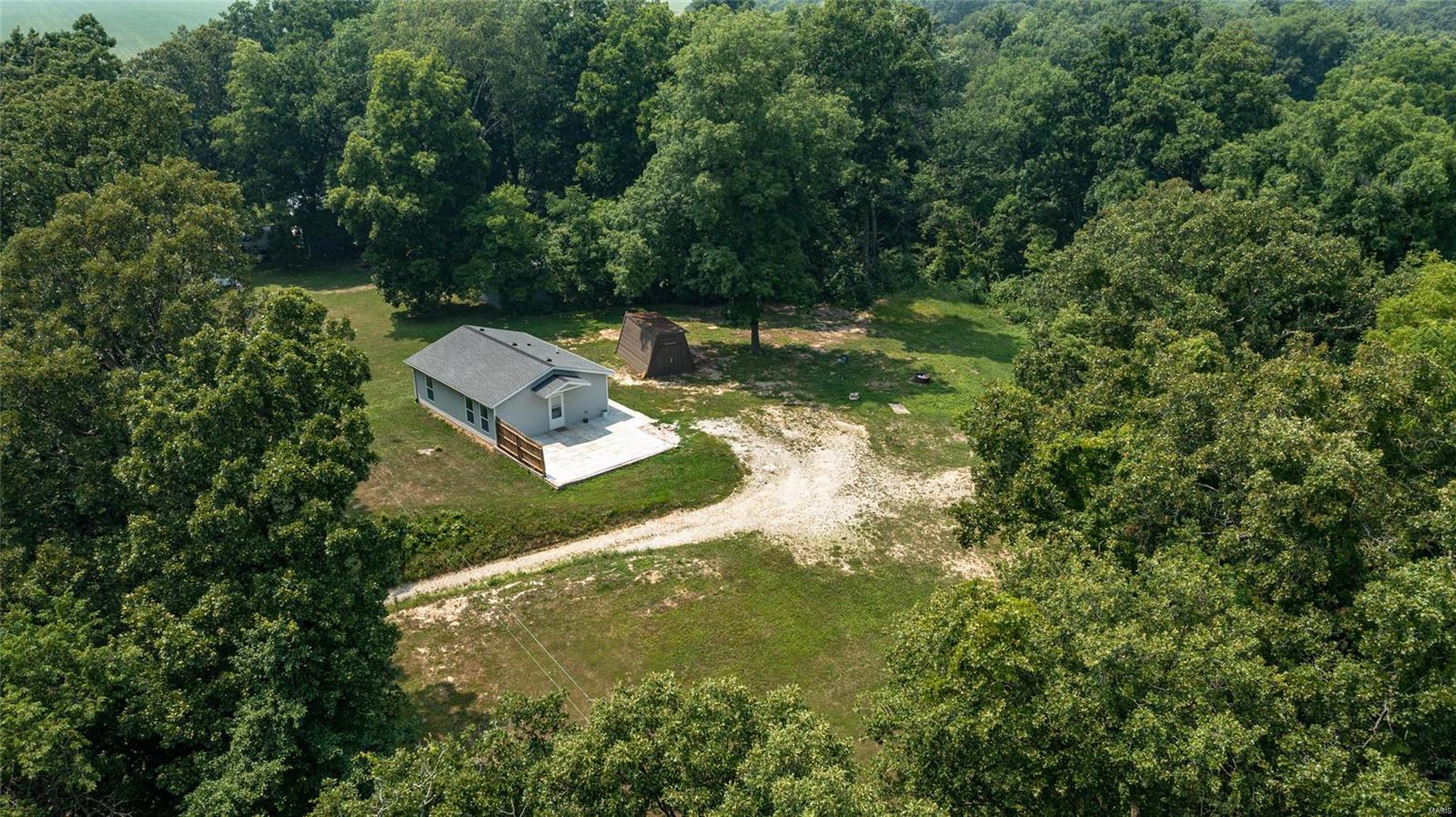 8024 Detour Road Bunker Hill, IL 62014 - Photo 23 of 26