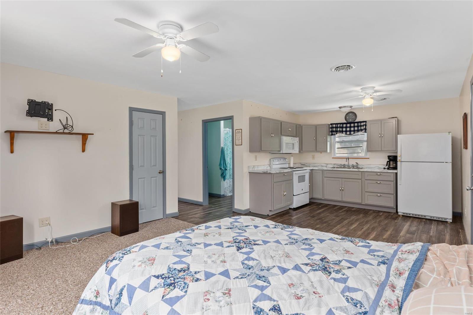 8024 Detour Road Bunker Hill, IL 62014 - Photo 9 of 26