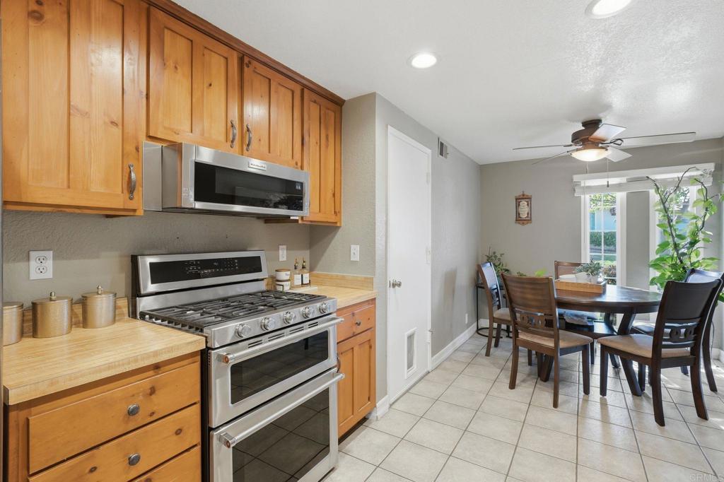 2553 Granada Circle Spring Valley, CA 91977 - Photo 7 of 27