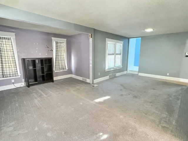 $264,900 | 422 East 2nd Street, Kimberly, WI 54136