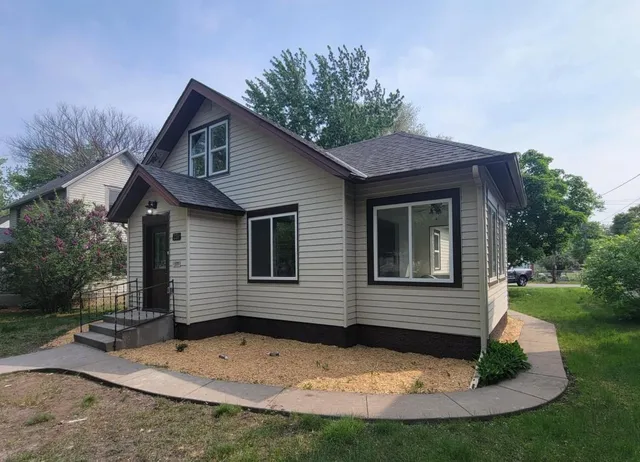 $299,000 | 220 4th Avenue Northeast, St. Cloud, MN 56304