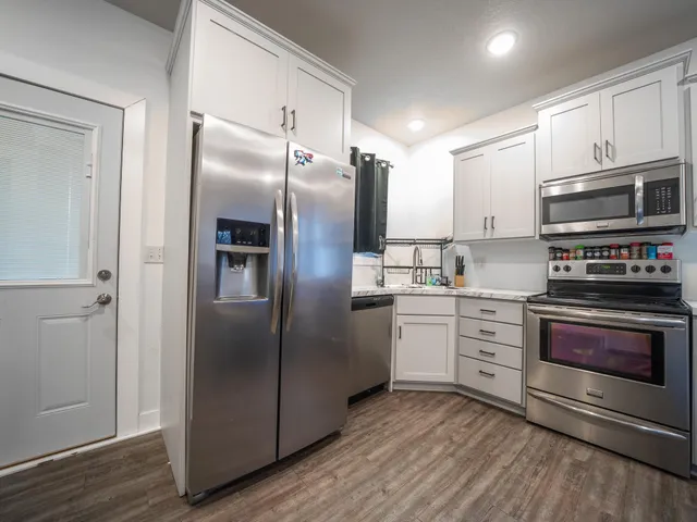 $299,000 | 220 4th Avenue Northeast, St. Cloud, MN 56304