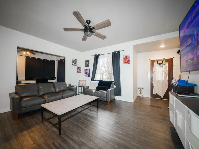 $299,000 | 220 4th Avenue Northeast, St. Cloud, MN 56304