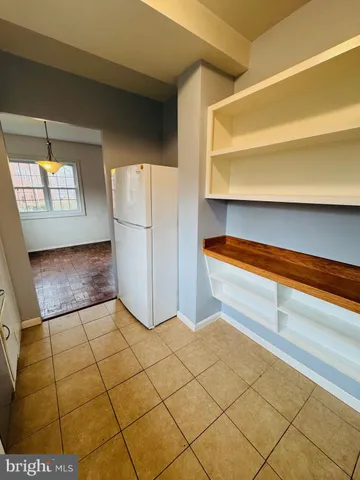 $1,800 | 3117 Martha Custis Drive, Alexandria, VA 22302