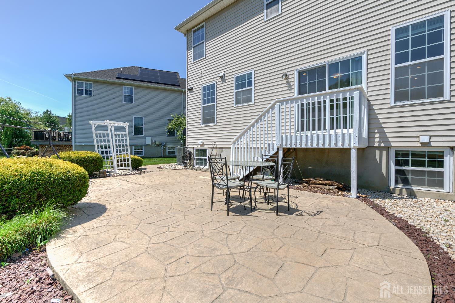 32 Carnation Road Monroe Township, NJ 08831 - Photo 31 of 42