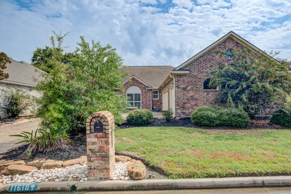 $390,000 | 11618 Snowmass Drive, Houston, TX 77070