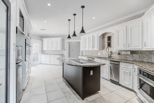 $390,000 | 11618 Snowmass Drive, Houston, TX 77070