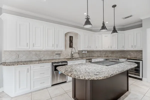 $390,000 | 11618 Snowmass Drive, Houston, TX 77070