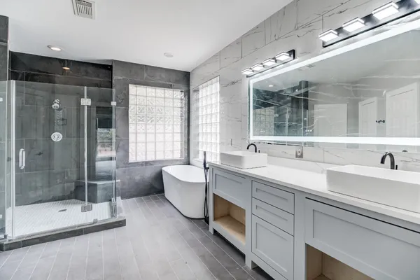 $390,000 | 11618 Snowmass Drive, Houston, TX 77070