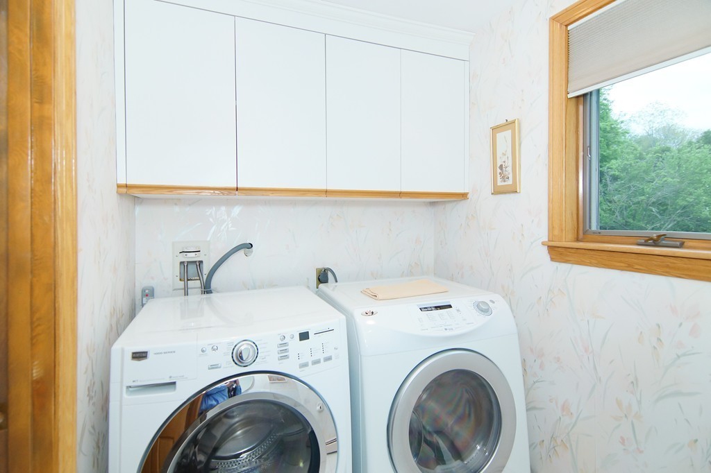 34 Saddle Club Road Lexington, MA 02420 - Photo 20 of 30