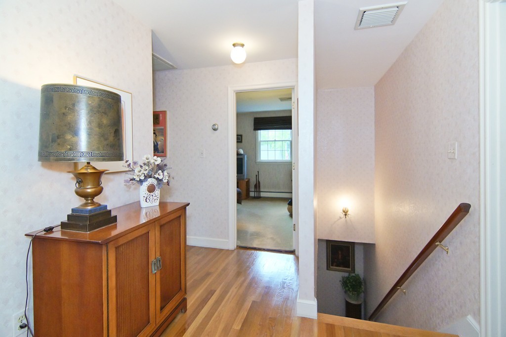 34 Saddle Club Road Lexington, MA 02420 - Photo 21 of 30