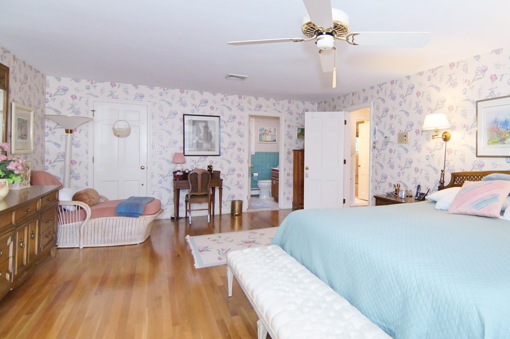 34 Saddle Club Road Lexington, MA 02420 - Photo 23 of 30