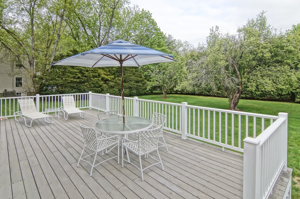 34 Saddle Club Road Lexington, MA 02420 - Photo 5 of 30