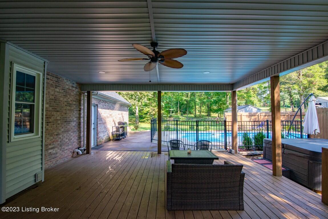 230 Barwater Road Brandenburg, KY 40108 - Photo 14 of 39 230 Barwater Rd-14