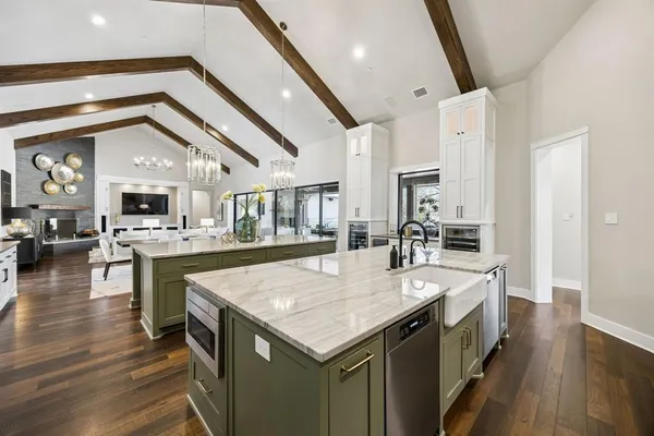 $4,000,000 | 2620 Johnson Road, Southlake, TX 76092