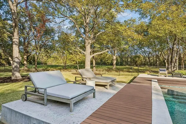 $4,000,000 | 2620 Johnson Road, Southlake, TX 76092