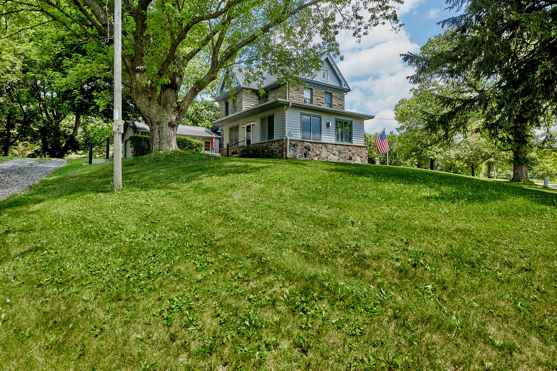 S25-w31794 Brandybrook Road Wales, WI 53183 - Photo 4 of 38 Sweeping Lawn View
