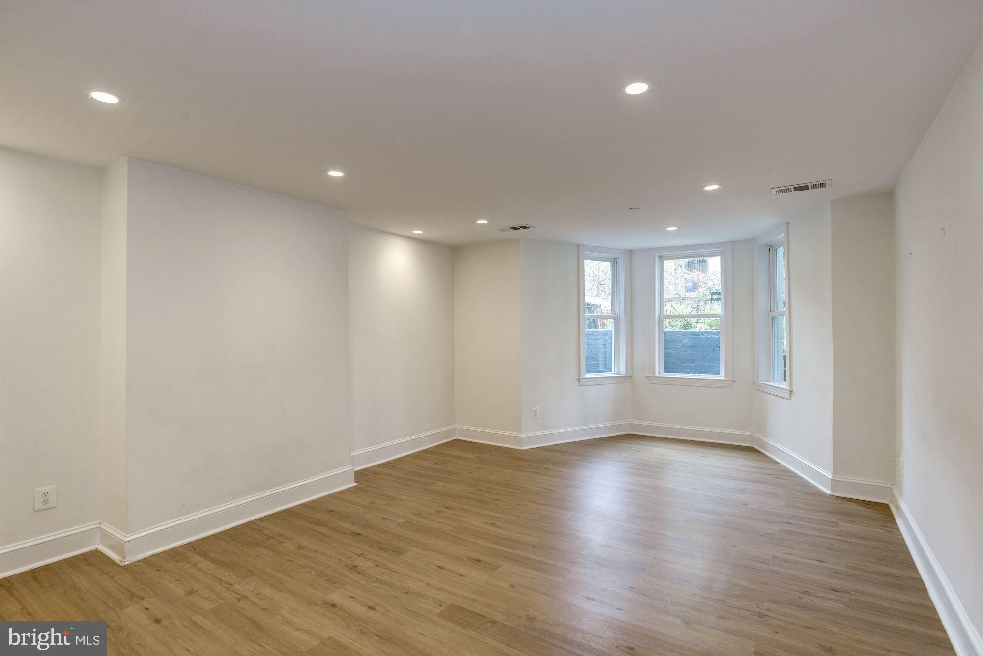 1318 T Street Northwest Washington, DC 20009 - Photo 20 of 31