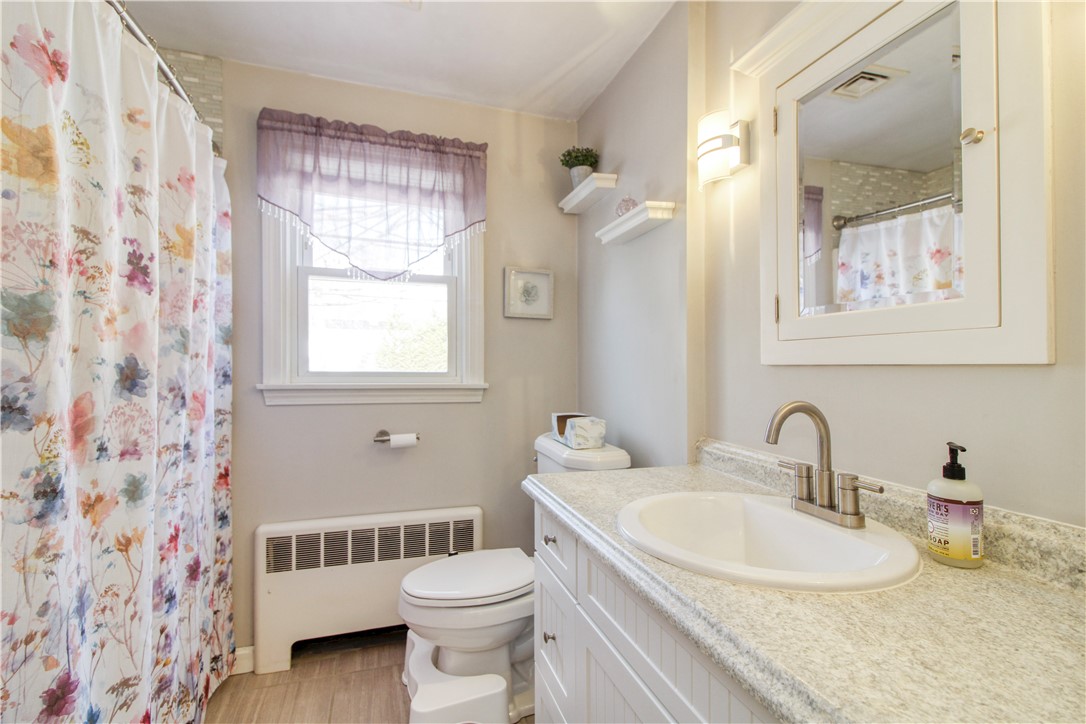 60 Country Hill Road Cumberland, RI 02864 - Photo 11 of 27