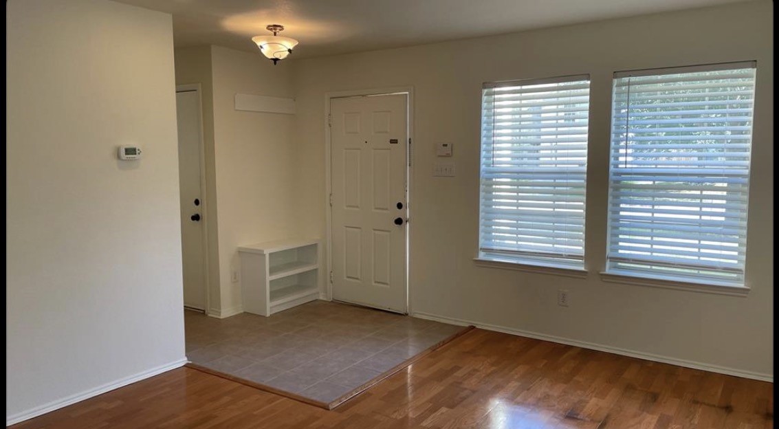 22807 Red Leo Lane Spring, TX 77389 - Photo 3 of 7 Entry