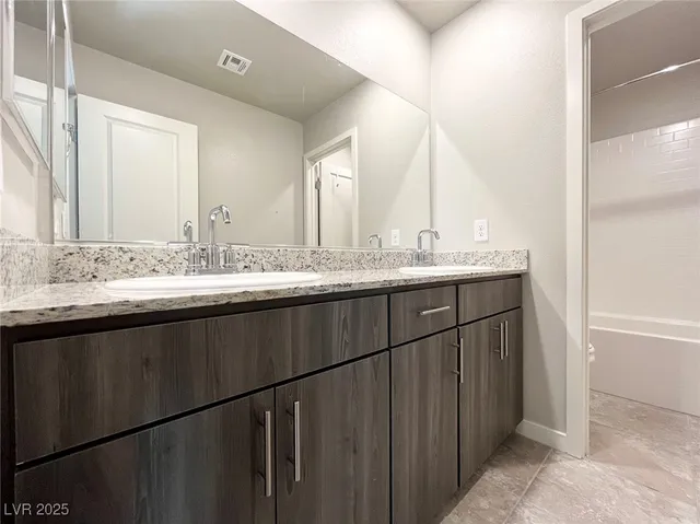 $2,800 | 5357 Java Plum Street, Las Vegas, NV 89113