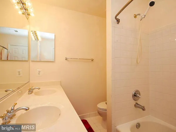 $3,500 | 13591 Cedar Run Lane, Herndon, VA 20171