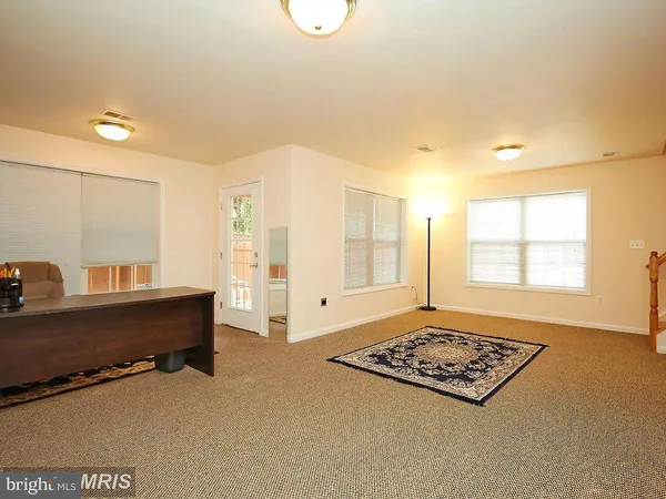 $3,500 | 13591 Cedar Run Lane, Herndon, VA 20171