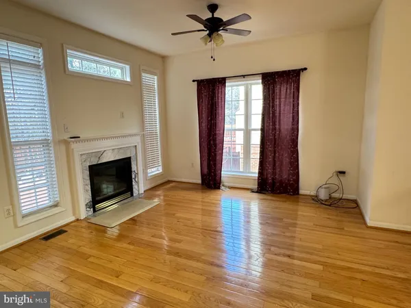 $3,500 | 13591 Cedar Run Lane, Herndon, VA 20171