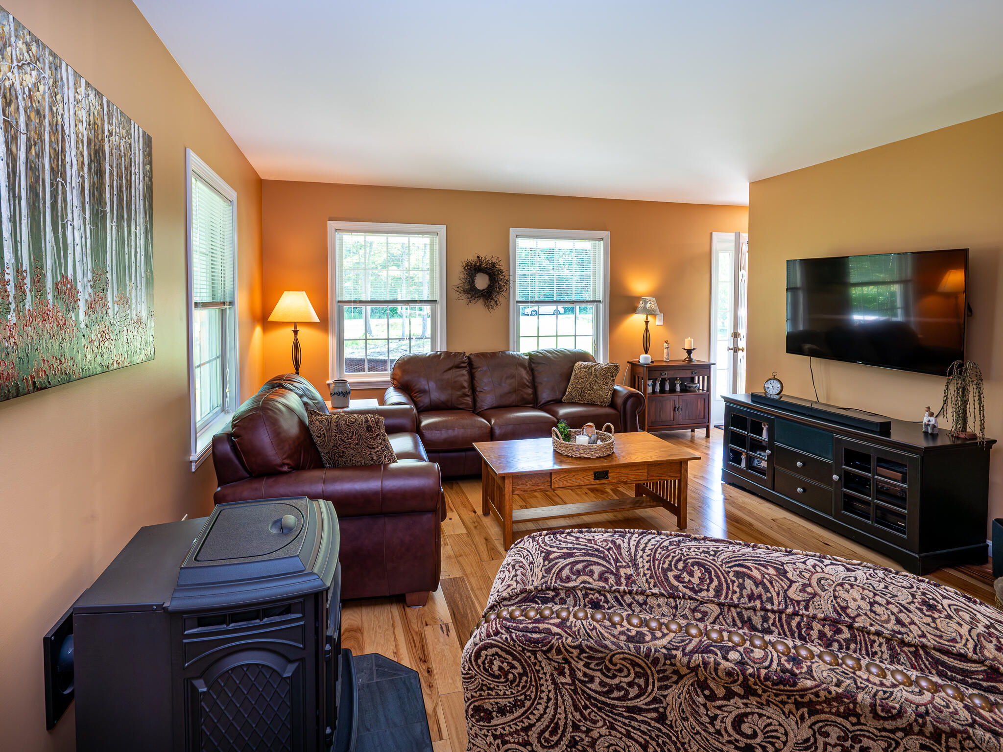 1159 Hotel Road Auburn, ME 04210 - Photo 7 of 35 Living Room
