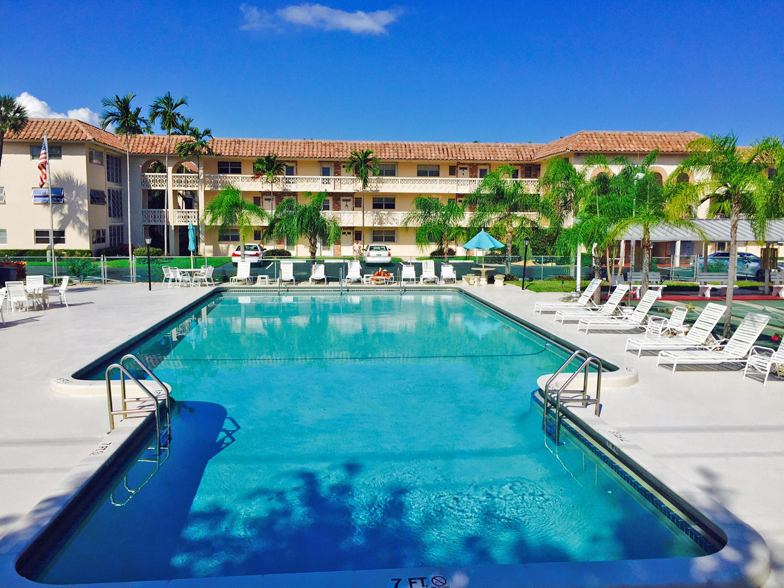 400 Northeast 20th Street, Unit D302 Boca Raton, FL 33431 - Photo 3 of 24 pool