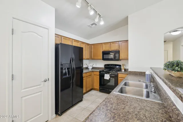 $340,000 | 14365 North Plummet Shell Avenue, Marana, AZ 85658