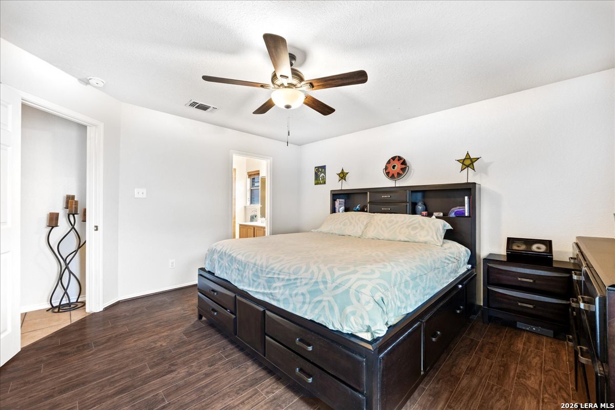 9918 Amberg Path Helotes, TX 78023 - Photo 19 of 32