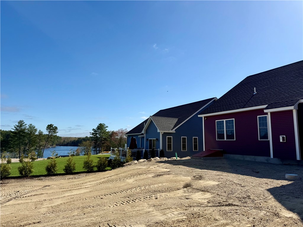 83 Sunset Lk Circle Coventry, RI 02816 - Photo 4 of 20