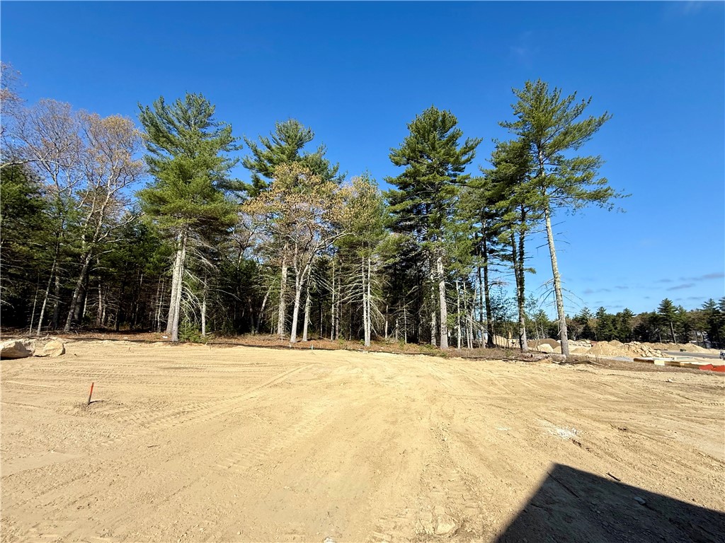 83 Sunset Lk Circle Coventry, RI 02816 - Photo 6 of 20