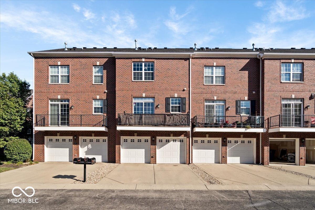 11910 Riley Drive, Unit 2 Zionsville, IN 46077 - Photo 25 of 27