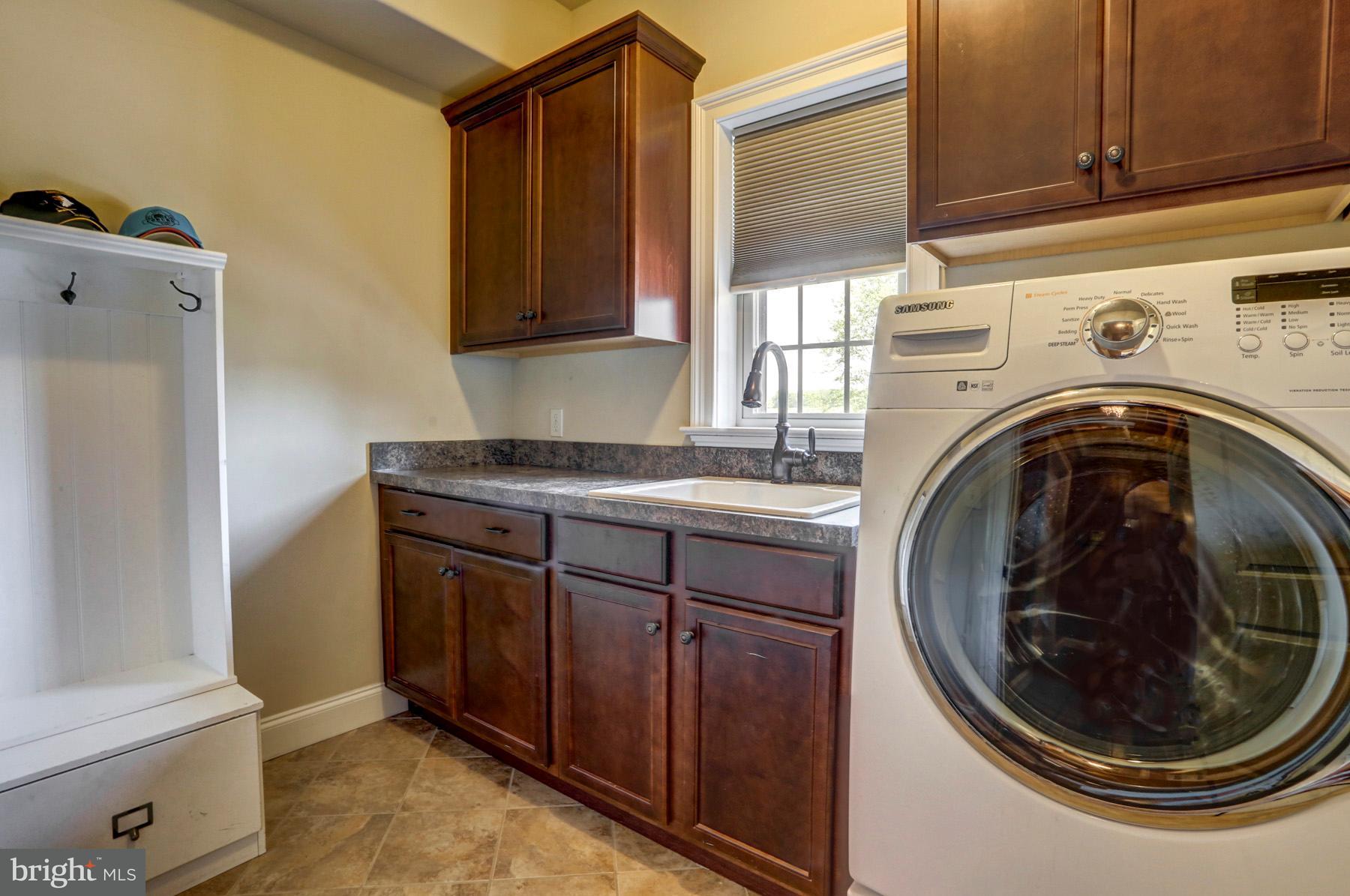 351 Ecker Drive Lititz, PA 17543 - Photo 20 of 41