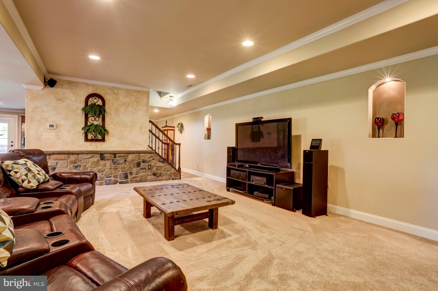 351 Ecker Drive Lititz, PA 17543 - Photo 30 of 41