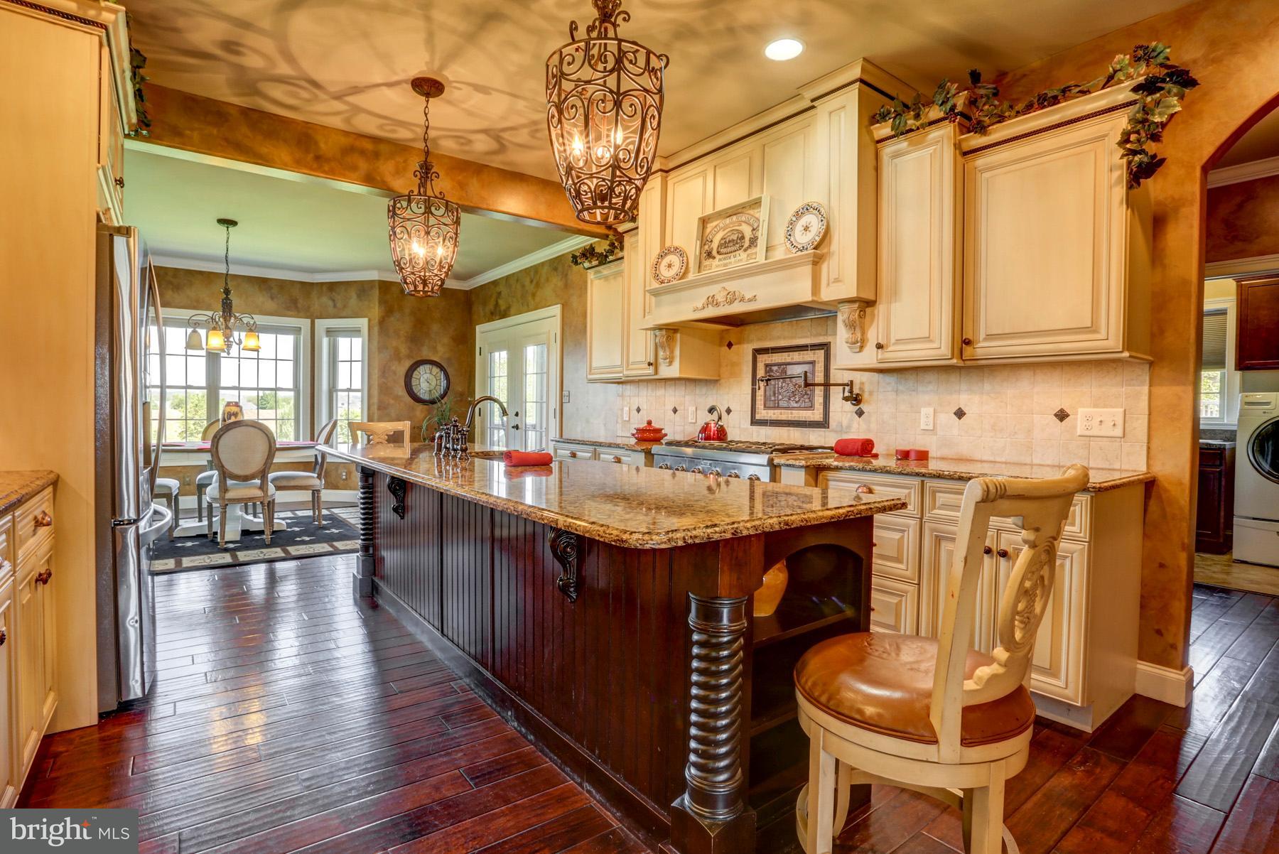 351 Ecker Drive Lititz, PA 17543 - Photo 8 of 41