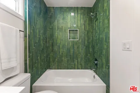 $1,223,000 | 4309 Sutro Avenue, Los Angeles, CA 90008