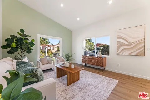 $1,223,000 | 4309 Sutro Avenue, Los Angeles, CA 90008