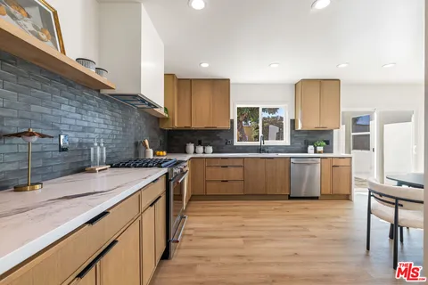 $1,223,000 | 4309 Sutro Avenue, Los Angeles, CA 90008