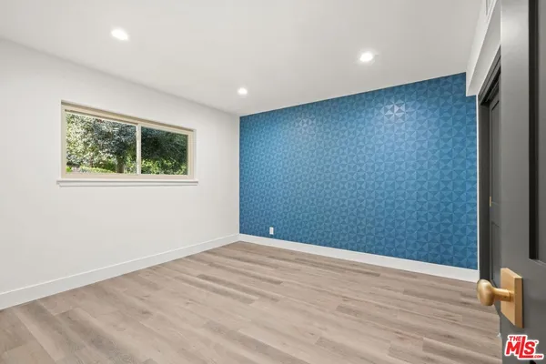 $9,000 | 3549 Stonewood Drive, Sherman Oaks, CA 91403