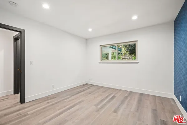 $9,000 | 3549 Stonewood Drive, Sherman Oaks, CA 91403